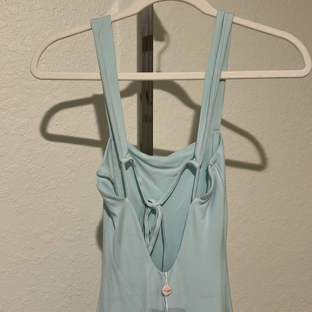 Elegant Light Blue Backless Dress - Picture 9 of 11